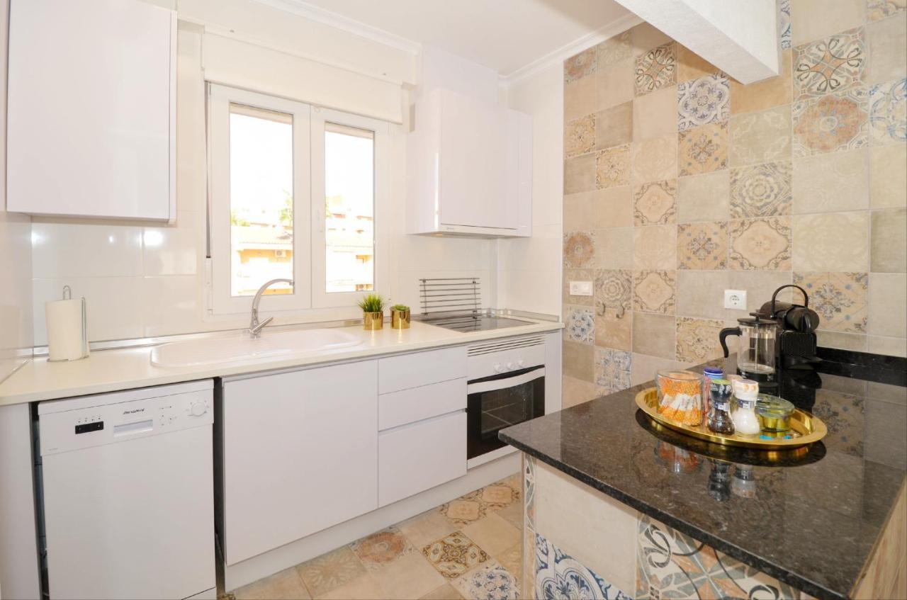 Punta Prima Pleasure With Private Parking In A Gated Community Close To The Beach Torrevieja Buitenkant foto